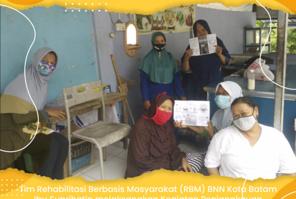 Kegiatan Penjangkauan di Warung Teduh UPPKS Taman Baloi.