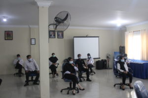 Badan Narkotika Nasional (BNN) Kota Batam menggelar Rapid Test COVID-19 bagi seluruh pegawai BNN Kota Batam