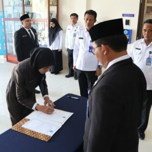 Pengambilan Sumpah dan Pelantikan Kepala Seksi P2M (Pencegahan dan Pemberdayaan Masyarakat) dan Kepala Seksi Rehabilitasi BNN Kota Batam