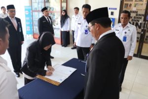 Pengambilan Sumpah dan Pelantikan Kepala Seksi P2M (Pencegahan dan Pemberdayaan Masyarakat) dan Kepala Seksi Rehabilitasi BNN Kota Batam