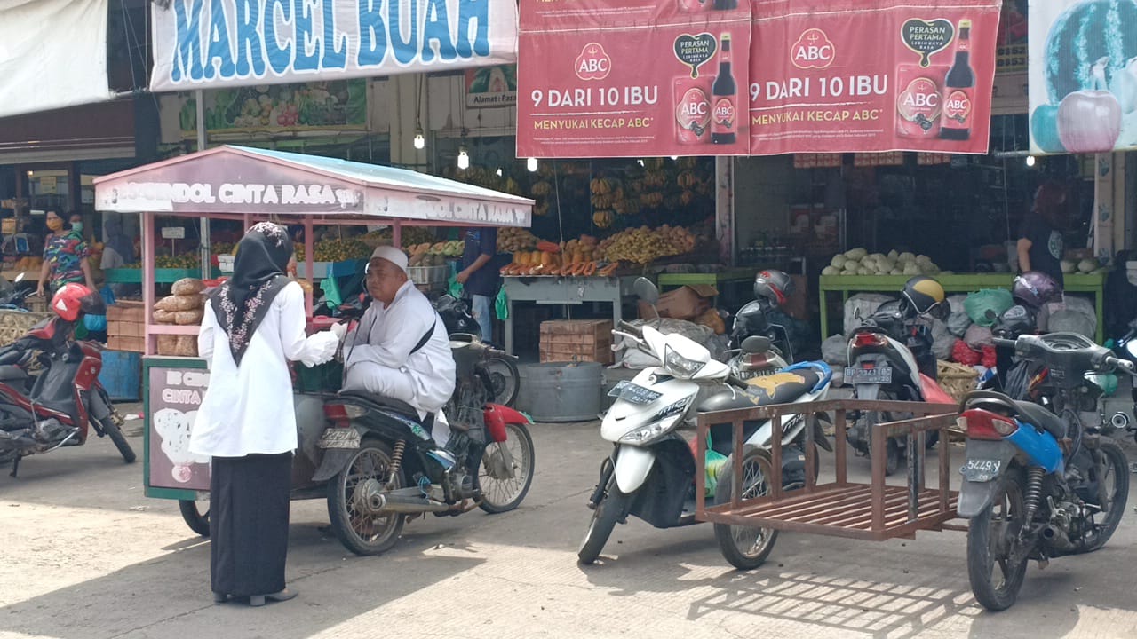 BNN Kota Batam Peduli dalam upaya memutus penyebaran COVID-19.