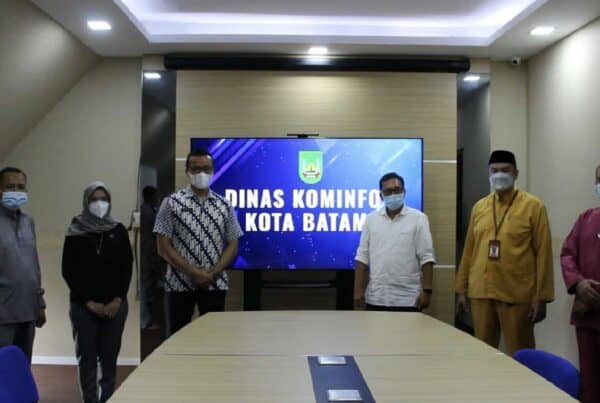 Koordinasi Dalam Rangka Program Kerja BNN Kota Batam T.A 2021 Dengan Diskominfo Kota Batam Konsep Otomatis