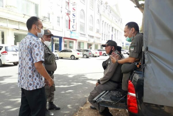 BNN Kota Batam melaksanakan kegiatan KIE Layanan Rehabilitasi kepada Satpol PP Batam Kota BNN Kota Batam melaksanakan kegiatan KIE Layanan Rehabilitasi kepada Satpol PP Batam Kota