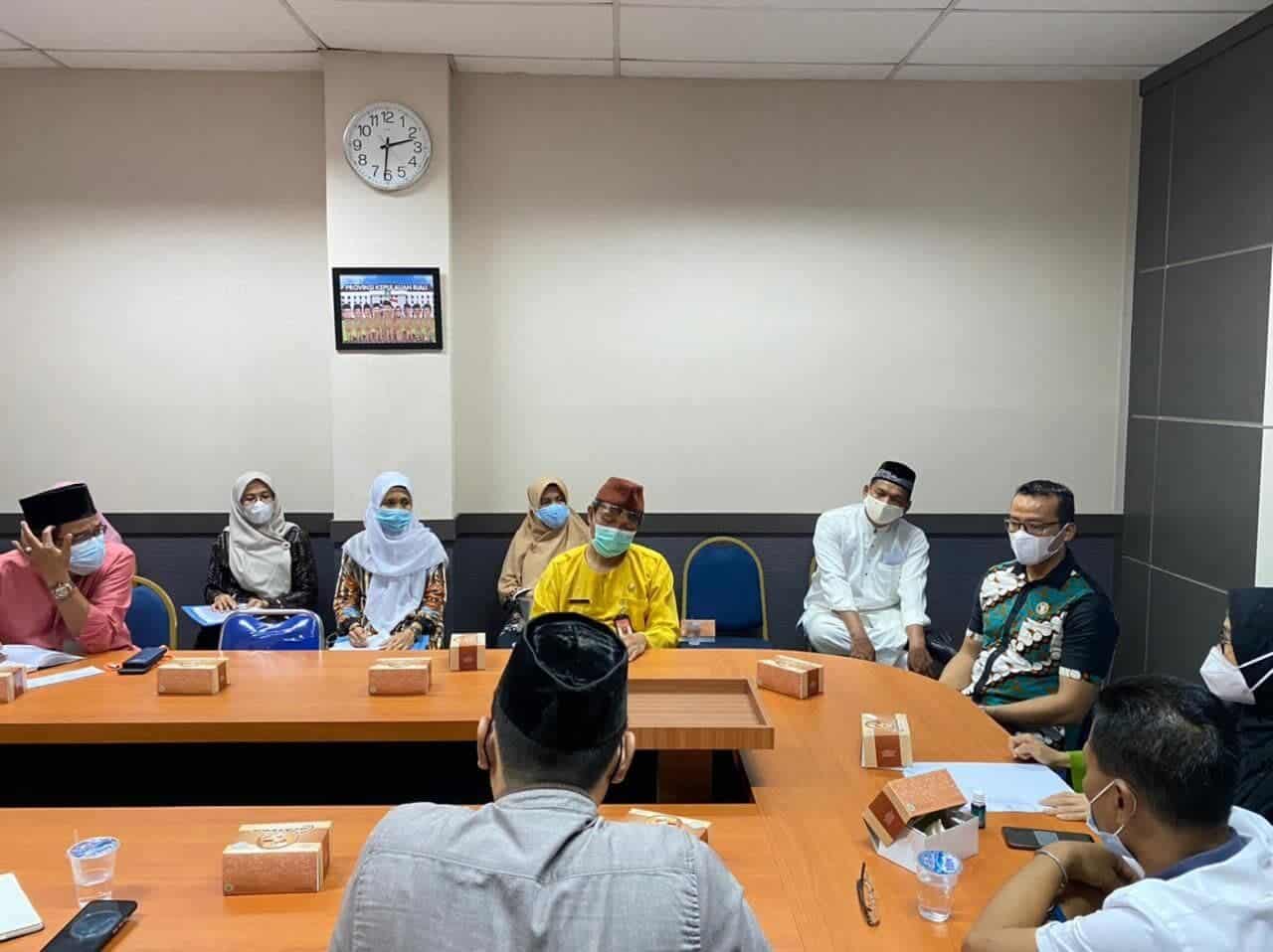 Rapat Koordinasi Persiapan Pembentukan Kelurahan Bersinar di Kota Batam Rapat Koordinasi Persiapan Pembentukan Kelurahan Bersinar di Kota Batam