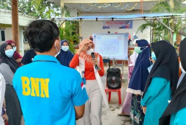 BNN Kota Batam melaksanakan kegiatan Informasi dan Edukasi P4GN kepada Remaja pada Family Oriented Medical Education